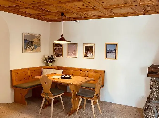 Chesa Coronella Apartmán La Punt-Chamues-ch